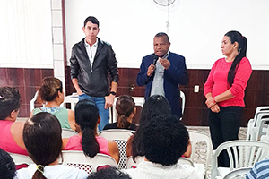 juninho_pneu_miguel_ribeiro